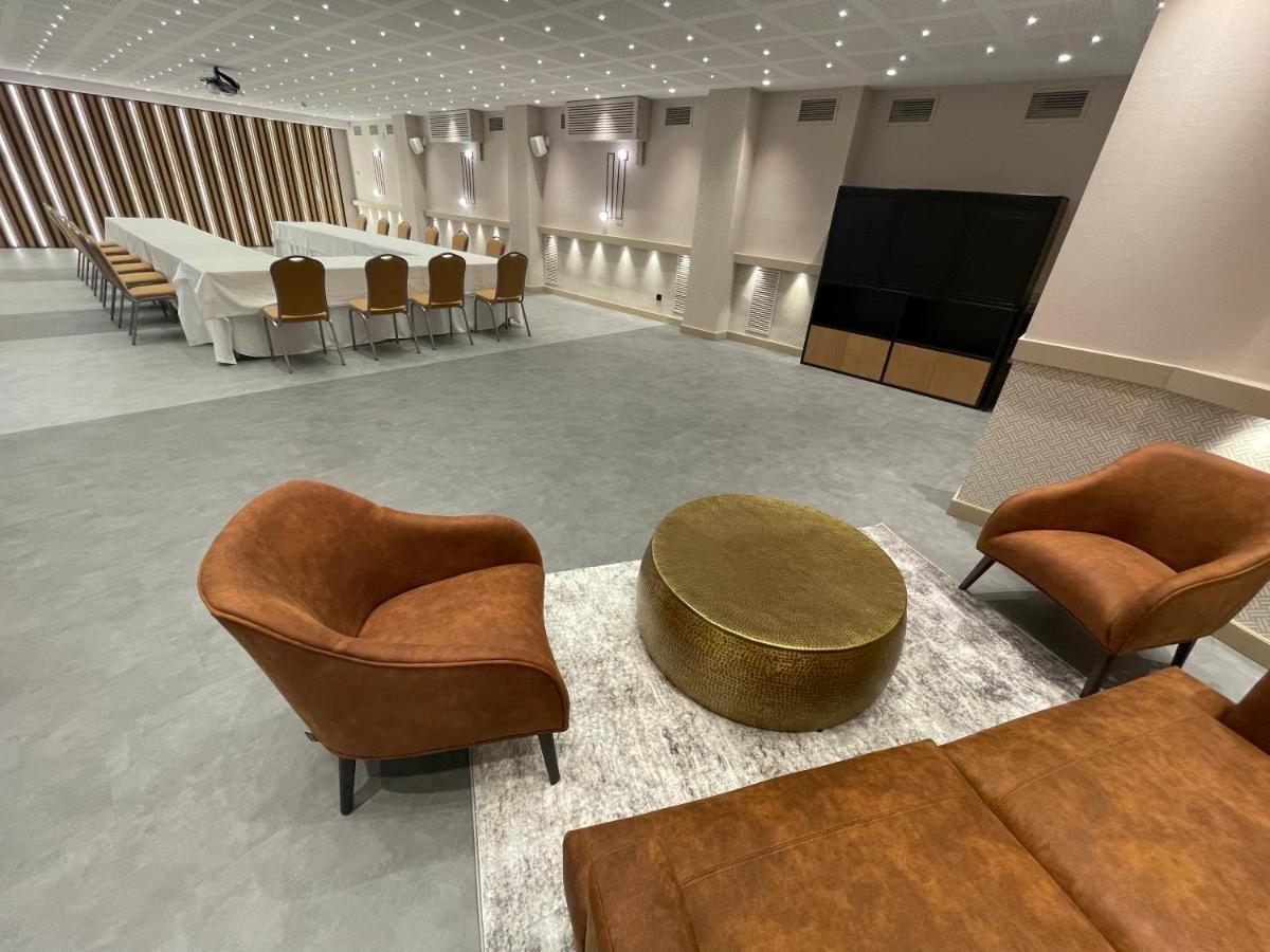Felix Hotel Valls Eksteriør billede